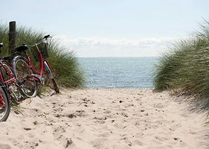 Nahe Ostseebad Kuehlungsborn منزل للإقامة *